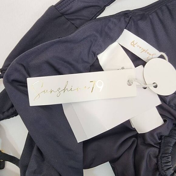 Sunshine 79 Size 10 Sunshine Solids Keyhole V-Plunge One Piece - Black - Picture 5 of 5